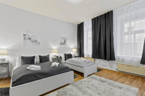 Modern Apartment close to Center - 2BR